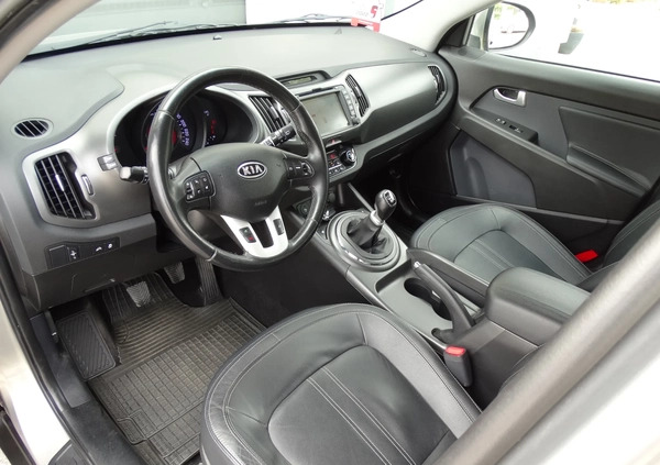 Kia Sportage cena 46900 przebieg: 176800, rok produkcji 2012 z Łomża małe 254